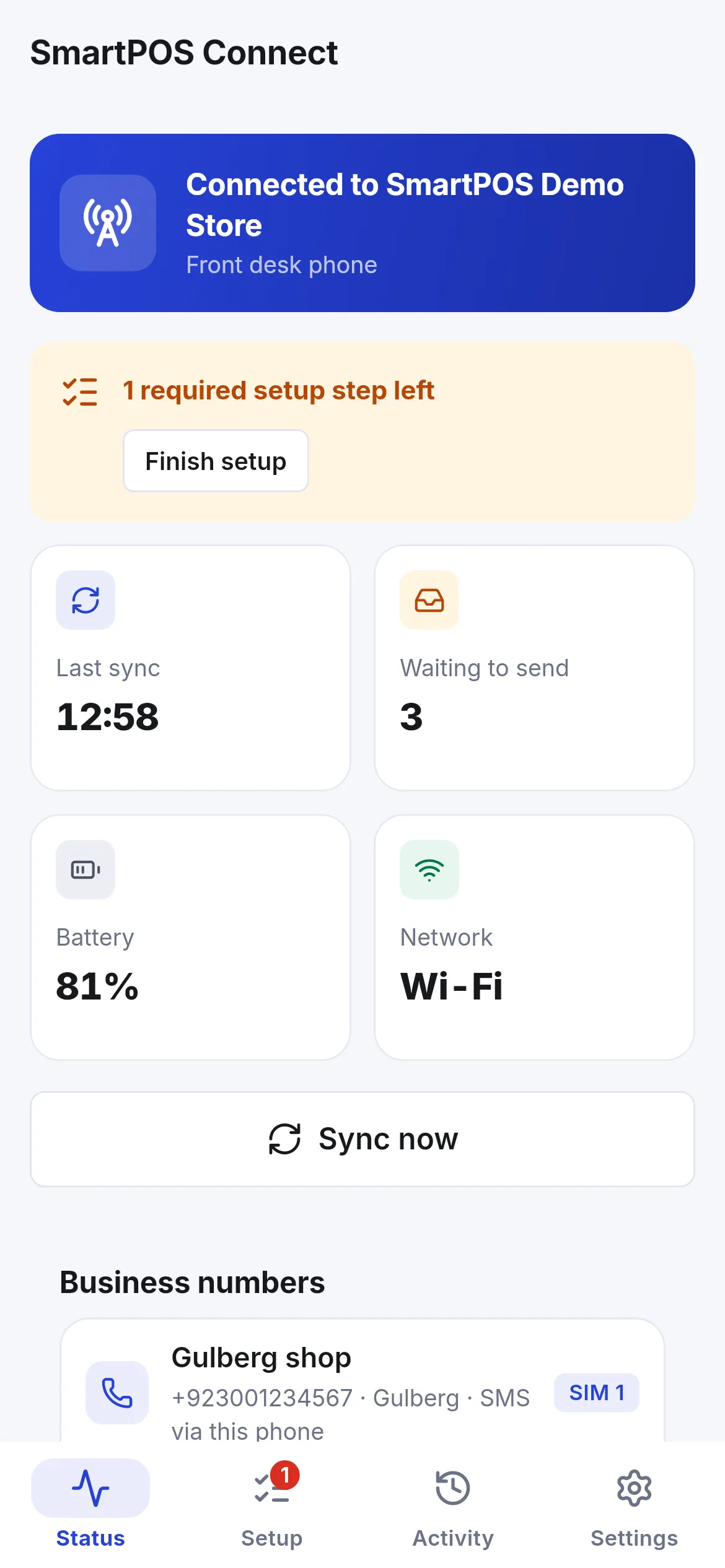 SmartPOS Connect status screen connected to the business with last sync, waiting to send, battery, network and business numbers